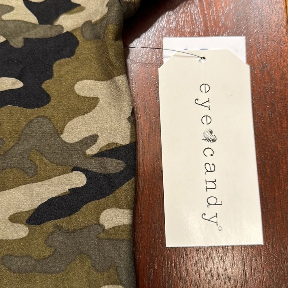 Eye Candy M Camouflage Top - Picture 3 of 4